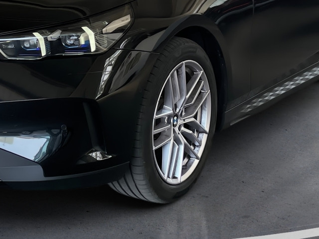 Bild 7: BMW 520d xDrive Limousine G60 B47