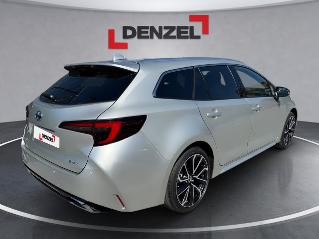 Bild 3: Toyota Corolla HB/TS Touring Sports Lounge 2,0-l-Hybrid S