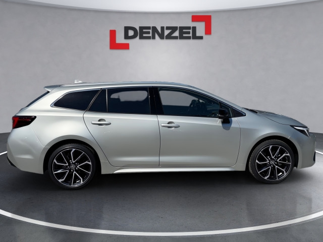 Bild 4: Toyota Corolla HB/TS Touring Sports Lounge 2,0-l-Hybrid S