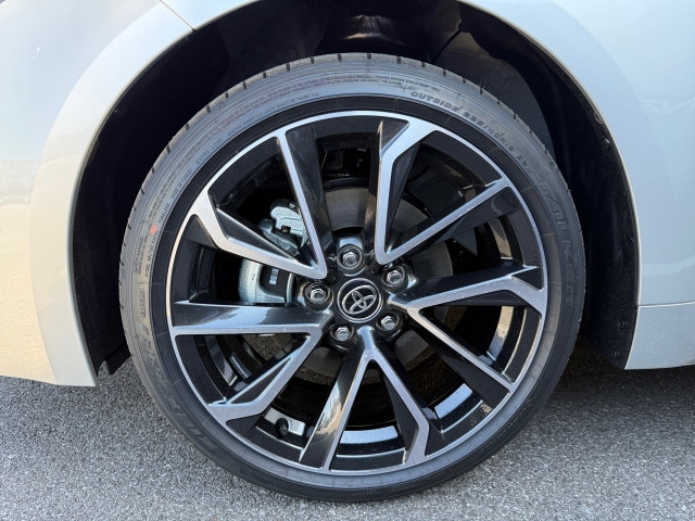 Bild 7: Toyota Corolla HB/TS Touring Sports Lounge 2,0-l-Hybrid S