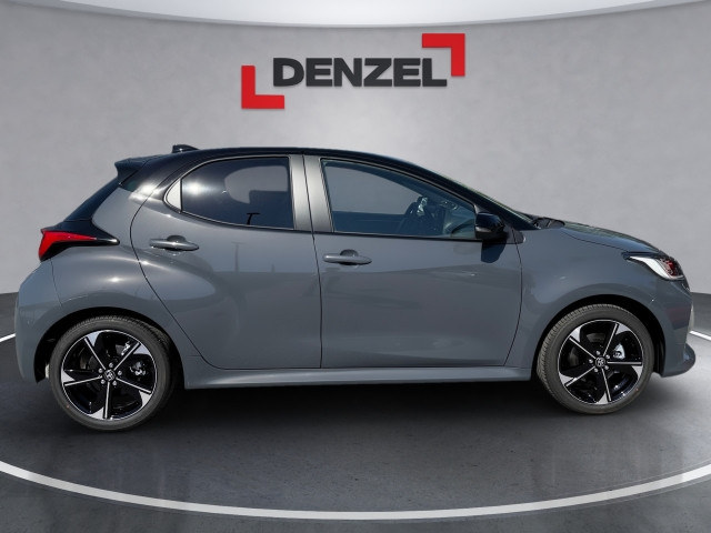 Bild 4: Toyota Yaris 5-Türer Lounge 1,5L Hybrid Syst. 96 kW (130