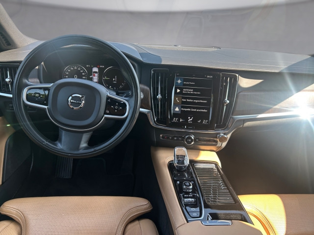 Bild 8: VOLVO PKW V90 T6 AWD Recharge