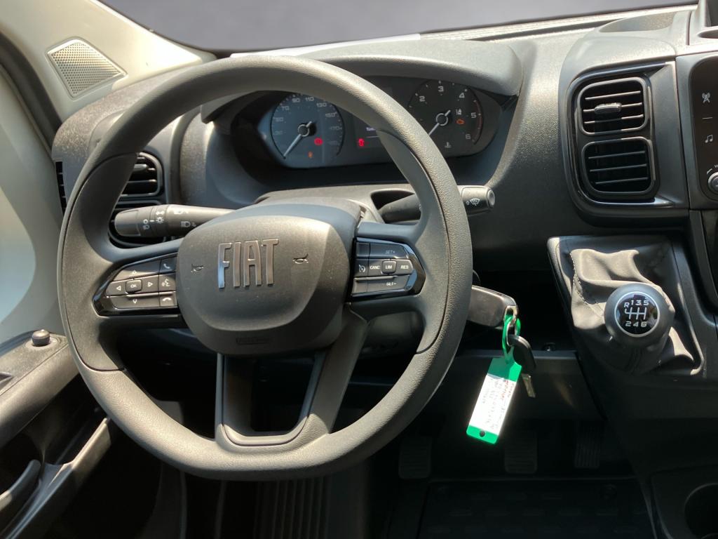 Bild 9: Fiat Transporter Ducato Maxi L3H2 KW 3.5T Diesel 140 Manuell