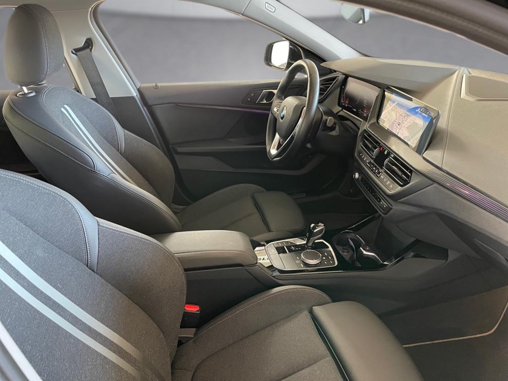 Bild 10: BMW 120i 5-Türer F40
