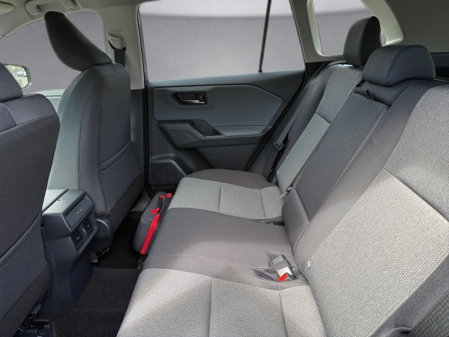 Bild 11: Toyota RAV4 5-Türer Teamplayer 2.5 Hybrid Automatikgetrie