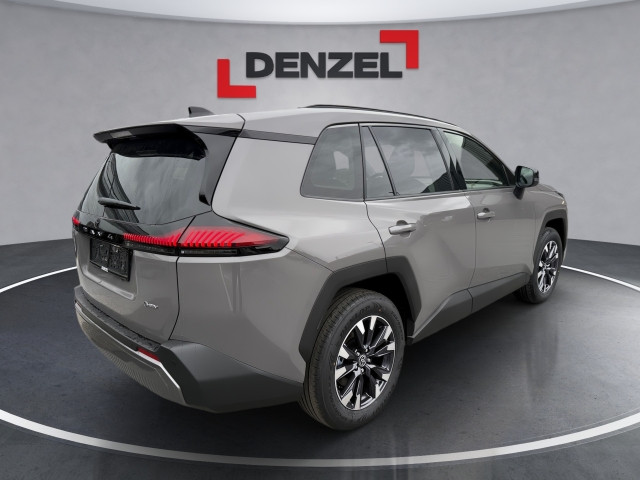 Bild 3: Toyota RAV4 HEV 4WD Teamplayer