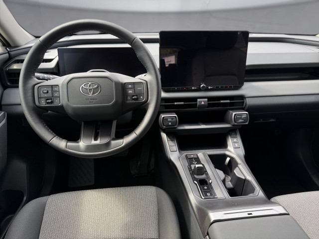 Bild 8: Toyota RAV4 5-Türer Teamplayer 2.5 Hybrid Automatikgetrie