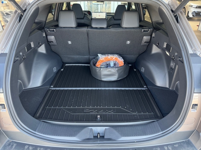 Bild 10: Toyota BZ4X Touring AWD Lounge 479km Reichweite