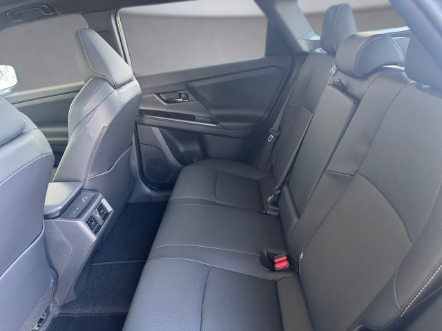 Bild 7: Toyota BZ4X Touring AWD Lounge 479km Reichweite