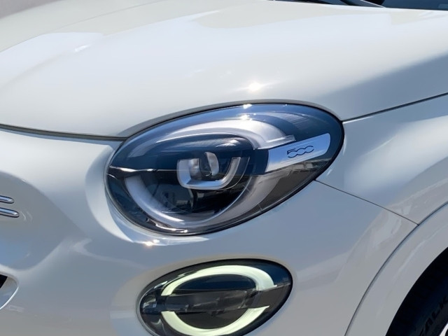 Bild 5: Fiat 500X Dolcevita MY22-Hybrid 130 7-Gang DCT Sondermodell Dolce