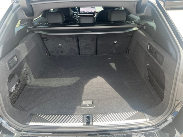 Bild 12: BMW 530e xDrive Touring