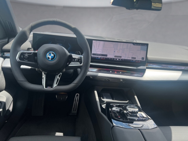 Bild 8: BMW 530e xDrive Touring