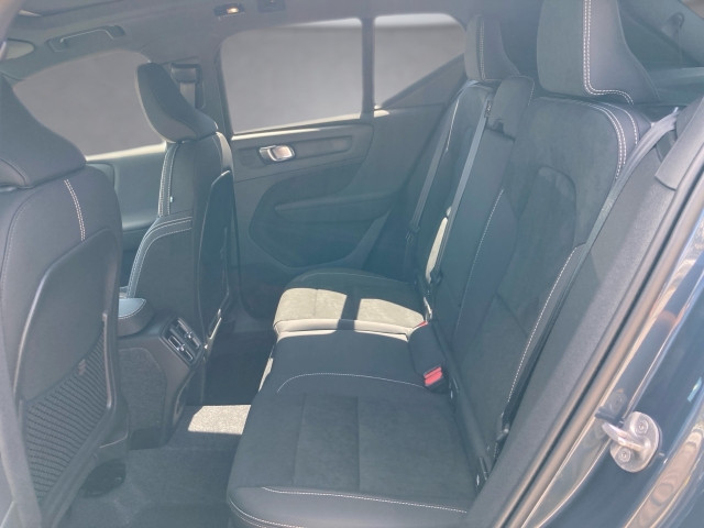 Bild 9: VOLVO PKW XC40 Ultra, B3 Mild Hybrid, Benzin, Dark