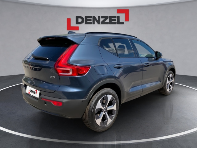 Bild 2: VOLVO PKW XC40 Ultra, B3 Mild Hybrid, Benzin, Dark