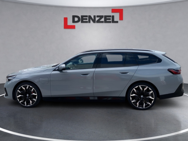 Bild 1: BMW 530e xDrive Touring