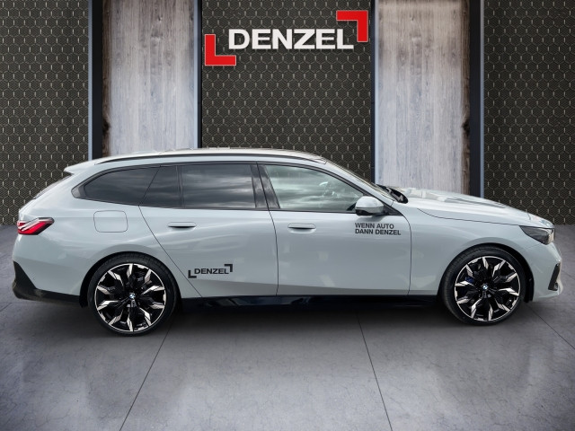 Bild 4: BMW i5 xDrive40 Touring