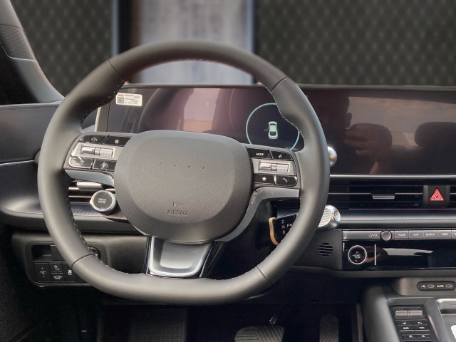 Bild 6: Hyundai IONIQ 6 Comfort Line 84 kWh 2WD 2WD i66c1-O4