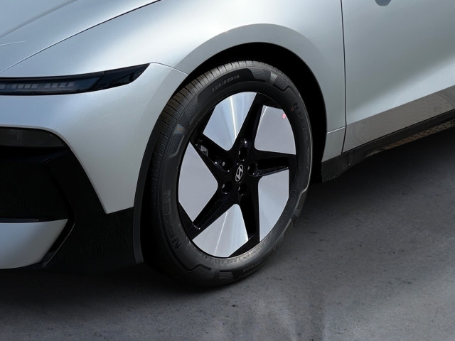 Bild 7: Hyundai IONIQ 6 Comfort Line 84 kWh 2WD