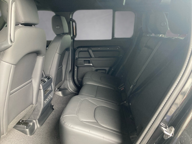 Bild 10: Land Rover Defender D250 Dynamic SE Momentum Edition