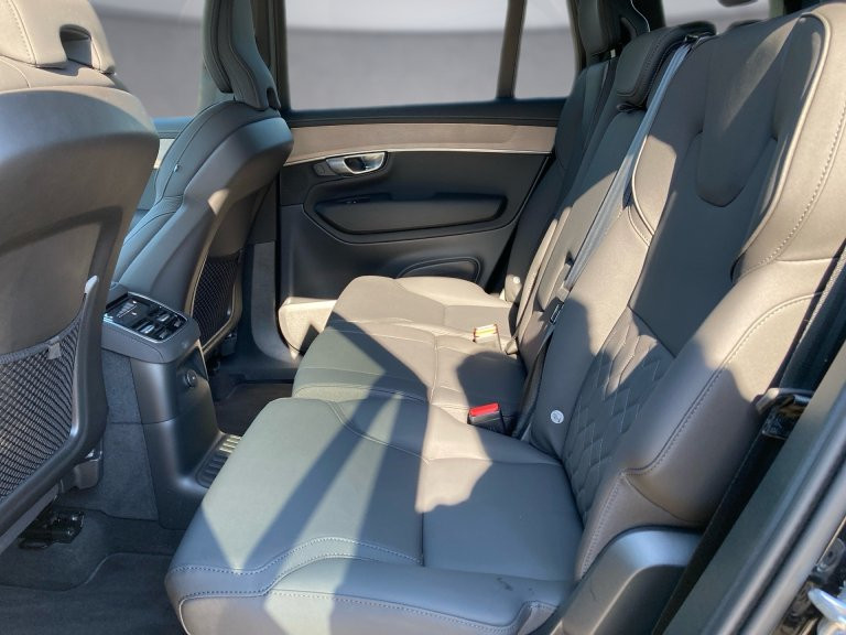 Bild 11: VOLVO PKW XC90 Plus, T8 eAWD Plug-in Hybrid, Elektrisch/Benzin, Bright