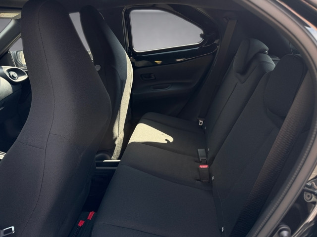 Bild 11: Toyota Aygo X 5-Türer Active 1,5 l Hybrid Stufenlose Auto