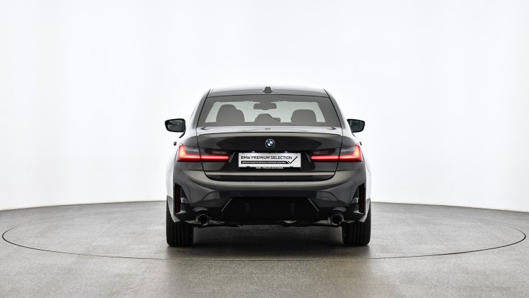 Bild 10: BMW 320i xDrive Limousin