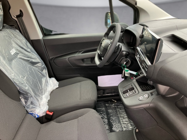 Bild 10: Fiat Transporter Doblo Serie 4 KW M erhöhte Nutzlast Diesel 130 AT