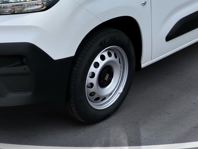 Bild 7: Fiat Transporter Doblo Serie 4 KW M erhöhte Nutzlast Diesel 130 AT