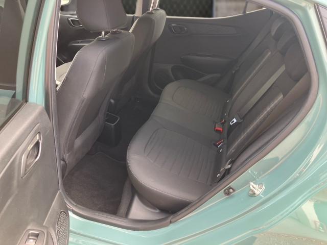 Bild 11: Hyundai i10 Edition 30 Plus