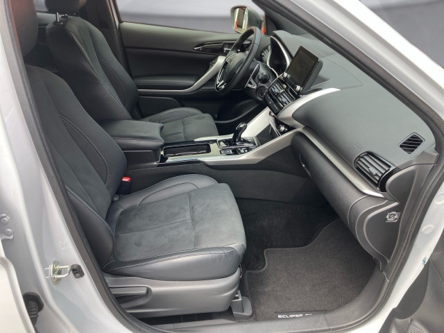 Bild 10: Mitsubishi Eclipse Cross PHEV 2,4 4WD Intense+ Black Line