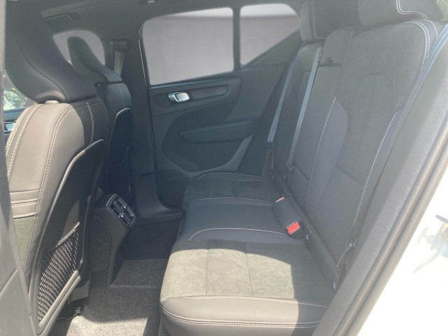 Bild 9: VOLVO PKW XC40 Ultra, B3 Mild Hybrid, Benzin, Dark
