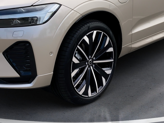 Bild 12: VOLVO PKW XC60 Ultra, T6 AWD Plug-in Hybrid, Elektrisch/Benzin, Dark