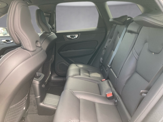 Bild 11: VOLVO PKW XC60 Plus, T6 AWD Plug-in Hybrid, Elektrisch/Benzin, Dark