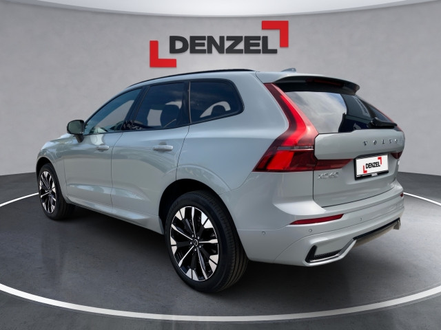 Bild 2: VOLVO PKW XC60 Plus, T6 AWD Plug-in Hybrid, Elektrisch/Benzin, Dark