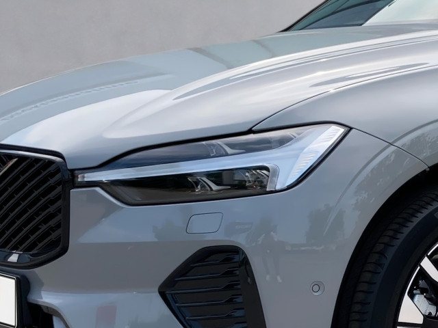 Bild 6: VOLVO PKW XC60 Plus, T6 AWD Plug-in Hybrid, Elektrisch/Benzin, Dark