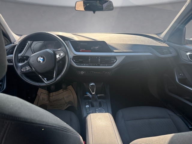 Bild 8: BMW 118i 5-Türer F40 B38