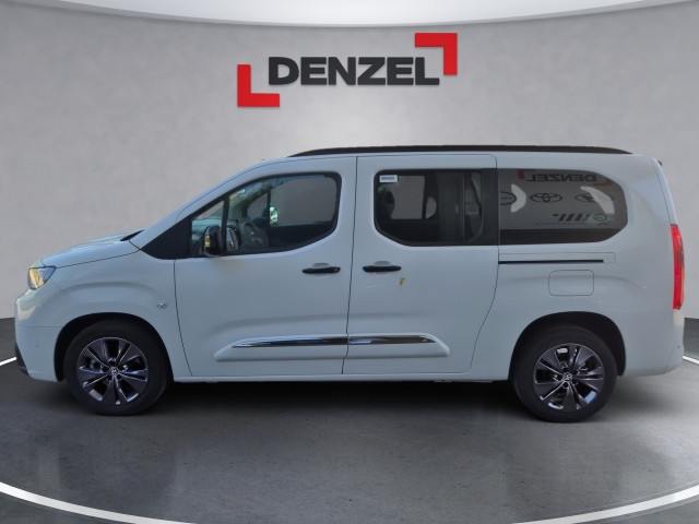 Bild 1: Toyota Proace City Verso Lounge L2 1,5-D 130 AT