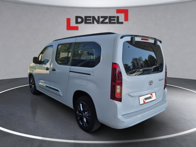 Bild 2: Toyota Proace City Verso Lounge L2 1,5-D 130 AT