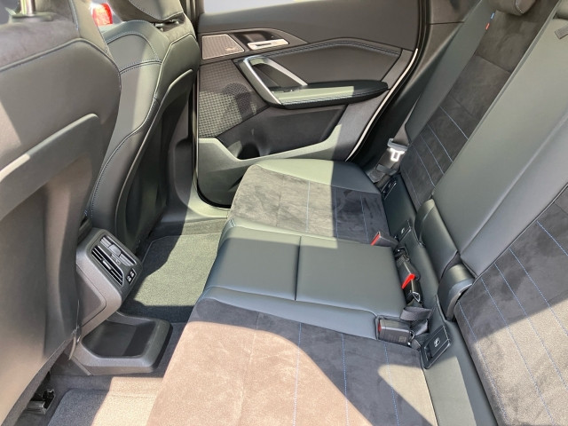 Bild 11: BMW iX1 eDrive20 U11