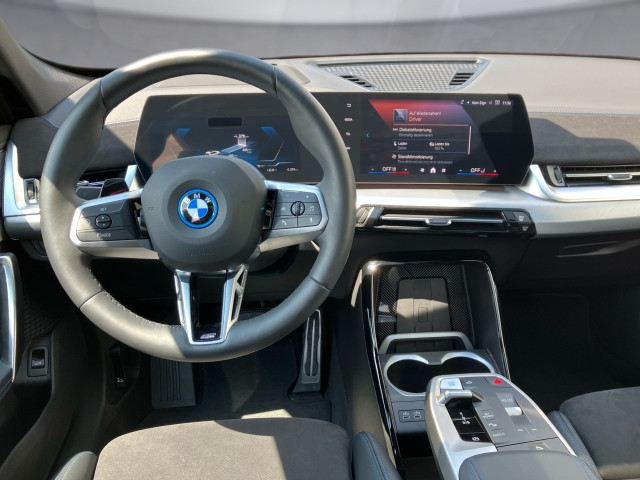 Bild 8: BMW iX1 eDrive20 U11