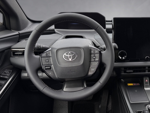 Bild 9: Toyota bZ4X Touring 5-Türer Teamplayer Elektromotor / 75