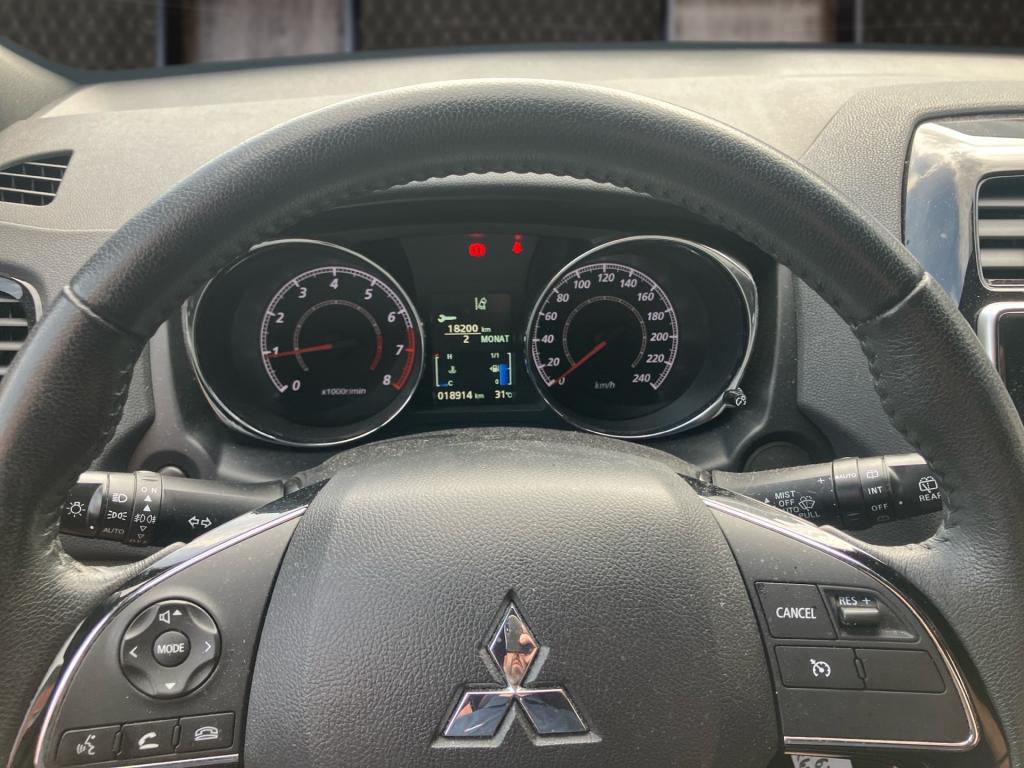 Bild 8: Mitsubishi ASX 2,0 Invite 2WD Black Line