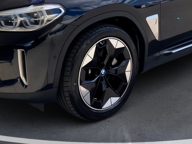 Bild 7: BMW iX3 G08 HA0