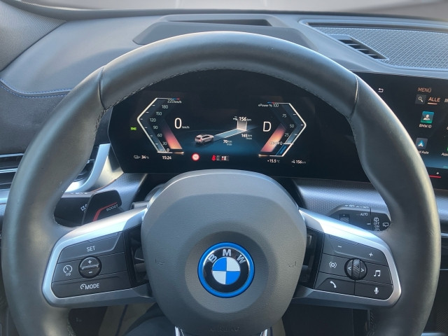 Bild 9: BMW iX1 eDrive20 U11