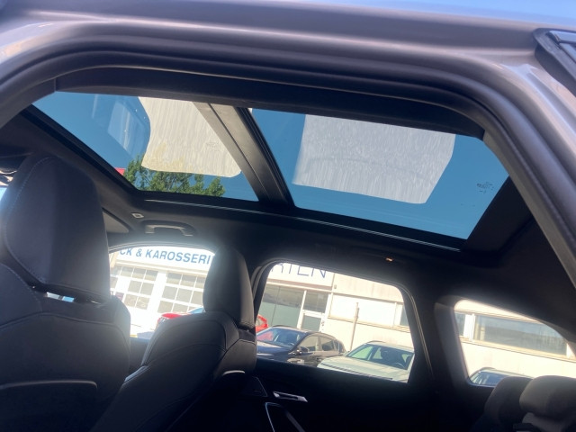 Bild 13: BMW iX1 eDrive20 U11