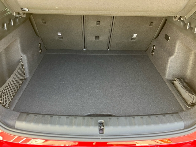 Bild 12: BMW iX1 eDrive 20 U11