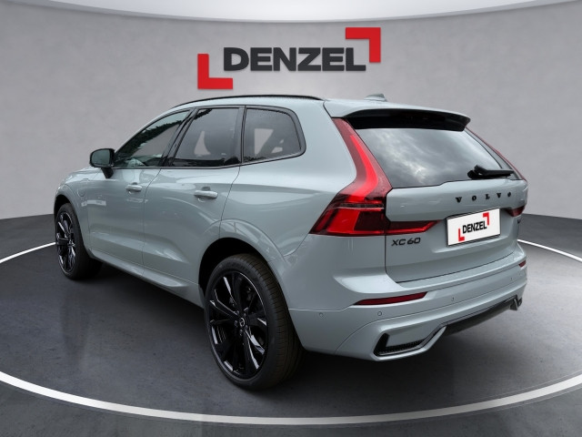 Bild 2: VOLVO PKW XC60 Black Edition Ultra, T6 AWD Plug-in Hybrid, Elektrisch/