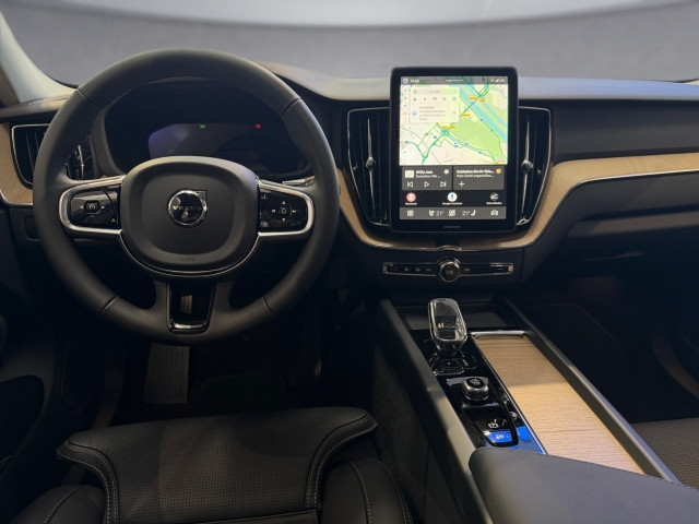 Bild 5: VOLVO PKW XC60 T6 PHEV Plus dDark