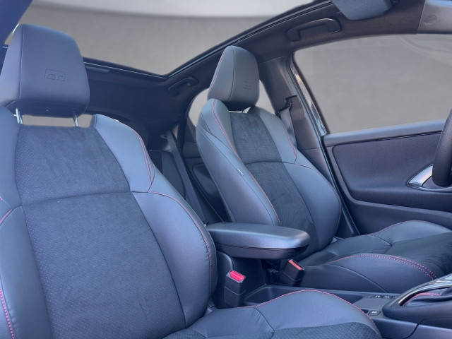 Bild 6: Toyota Yaris 5-Türer GR Sport 1,5L Hybrid Syst. 96 kW (13