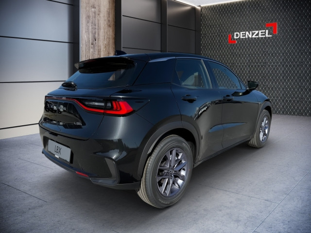 Bild 3: Lexus LBX B-SUV Basis 1.5 TNGA HEV H  (116 hp) stufenlos